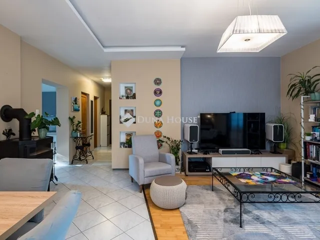 Eladó lakás Budakalász 82 nm