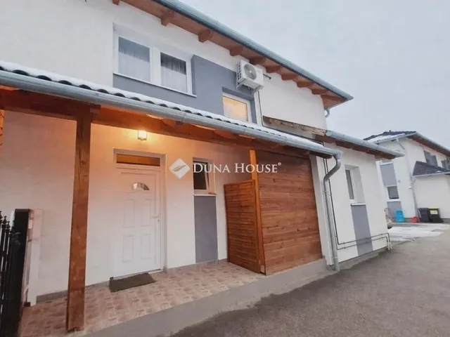 Eladó ház Fót 90 nm