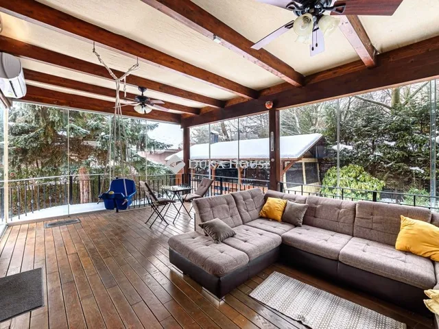 Eladó ház Budapest XI. kerület 340 nm