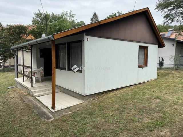 Eladó üdülő és hétvégi ház Fonyód 32 nm