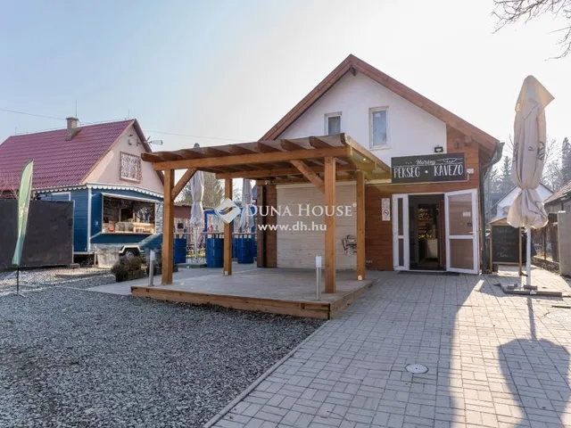 Eladó kereskedelmi és ipari ingatlan Szigetmonostor 162 nm