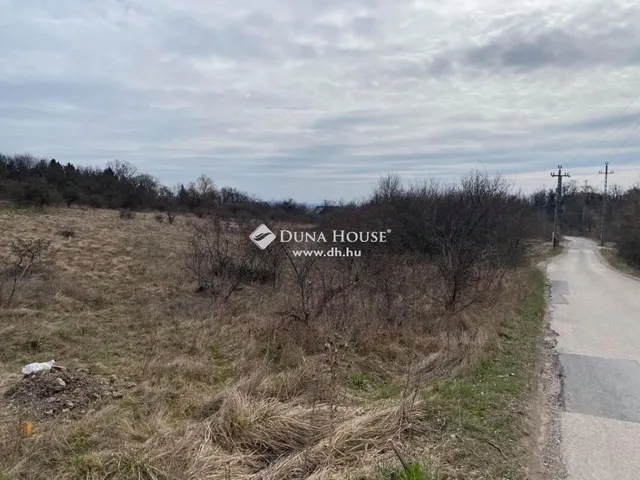 Eladó telek Szentendre 1775 nm