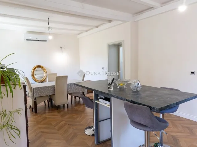 Eladó ház Szentendre 145 nm