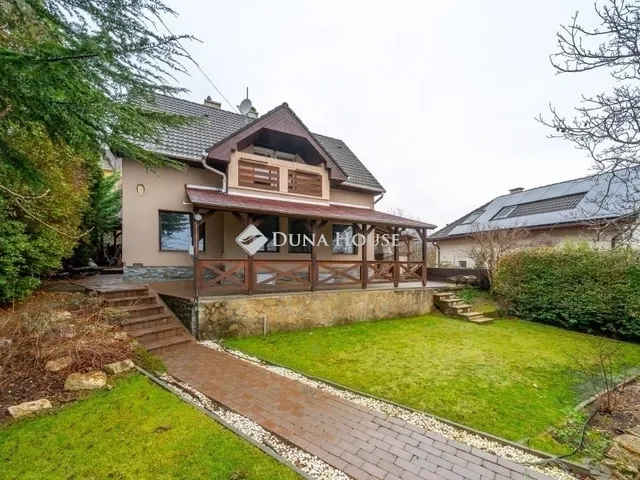 Eladó ház Budaörs 150 nm