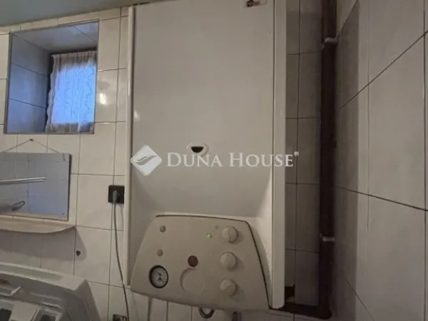 Eladó ház Pócsmegyer 60 nm