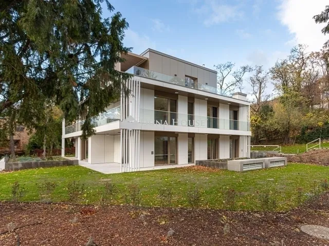 Eladó lakás Budapest II. kerület 140 nm