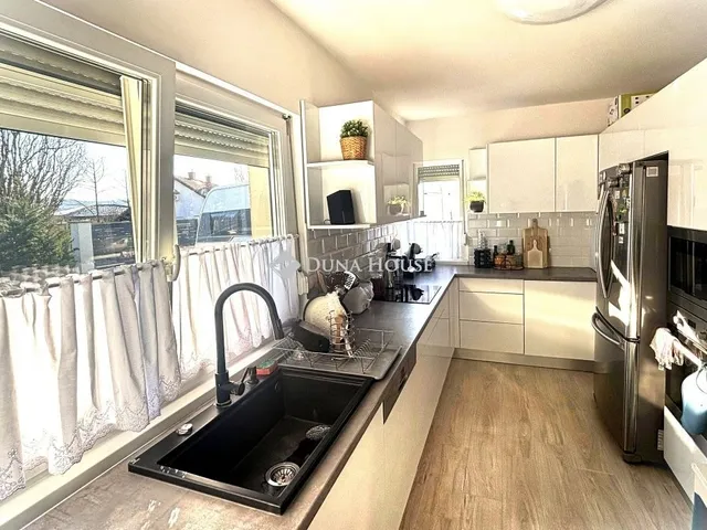 Eladó ház Piliscsaba 130 nm