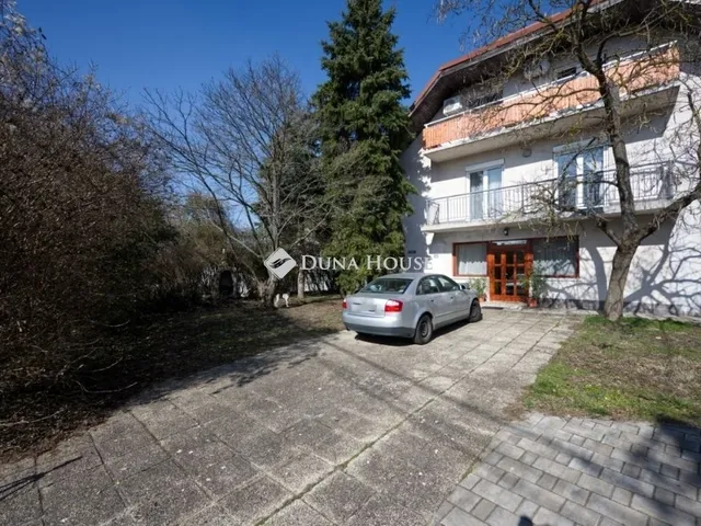 Eladó lakás Budapest II. kerület 150 nm