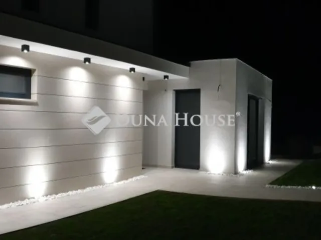 Eladó ház Szentendre 162 nm