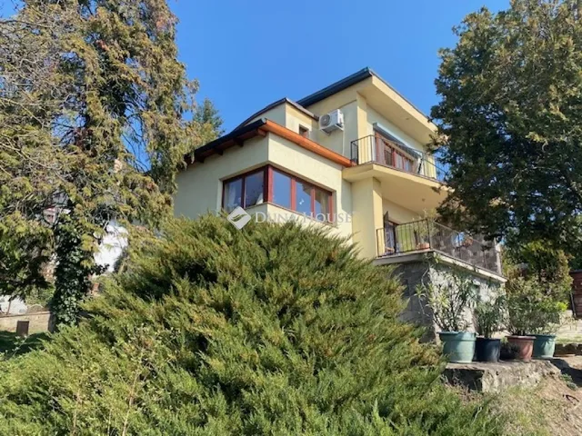 Eladó ház Szentendre 125 nm