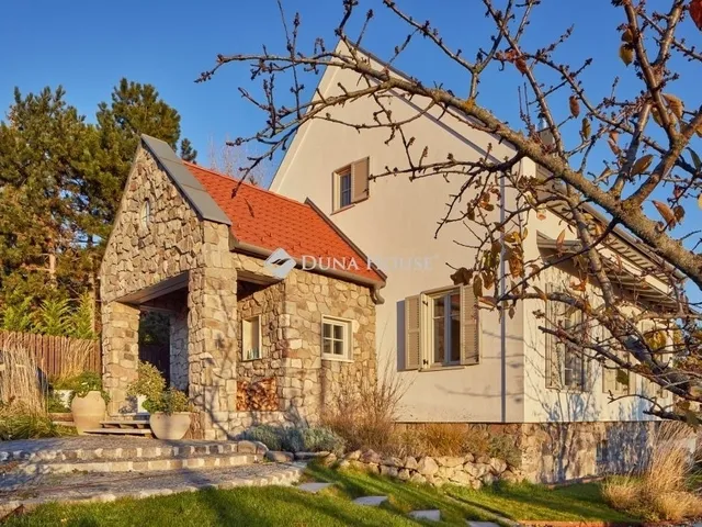 Eladó ház Szentendre 135 nm