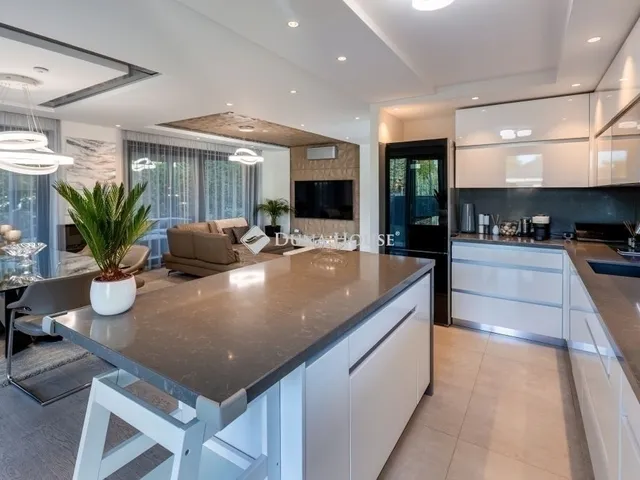 Eladó ház Budapest XXII. kerület 239 nm