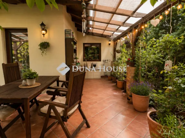 Eladó ház Dunakeszi 176 nm