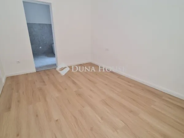Eladó ház Solymár 246 nm
