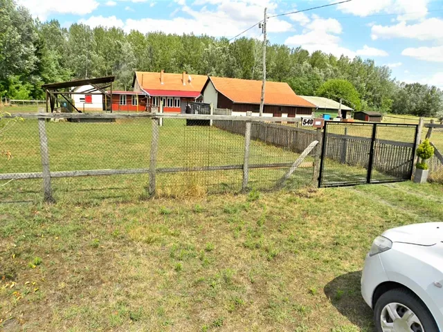 Eladó mezőgazdasági ingatlan Csengele 160 nm