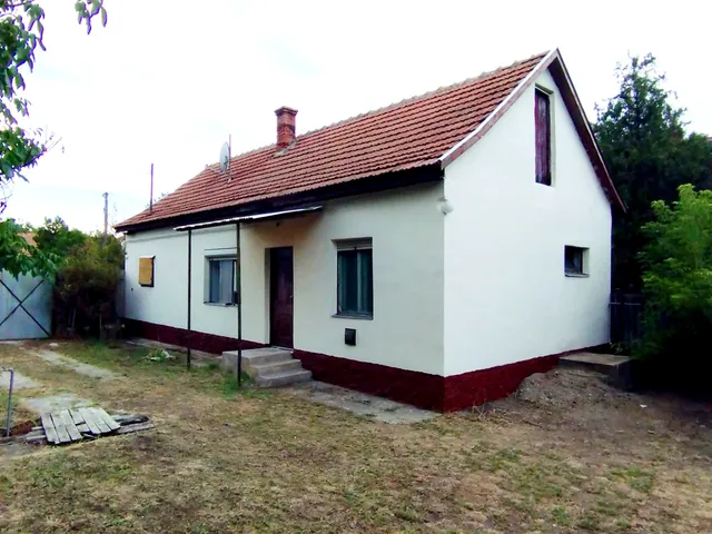 Eladó ház Soltszentimre 60 nm