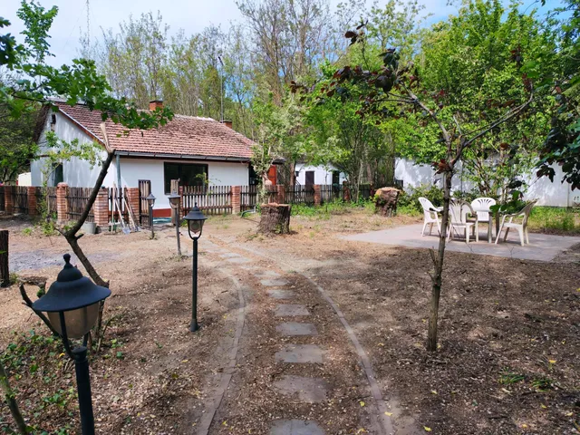 Eladó mezőgazdasági ingatlan Szabadszállás 53 nm