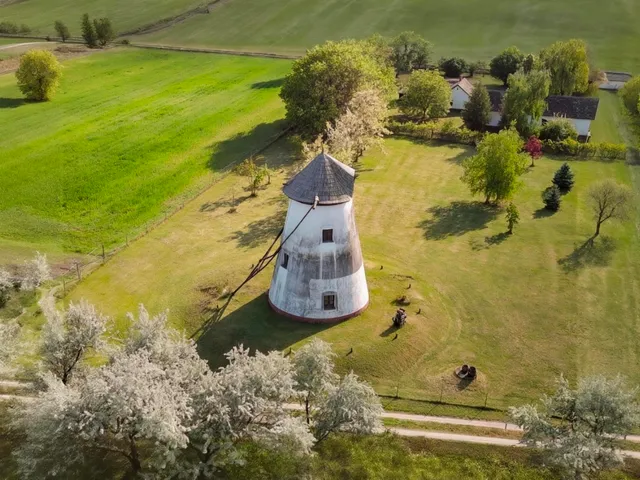 Eladó mezőgazdasági ingatlan Balástya 187 nm