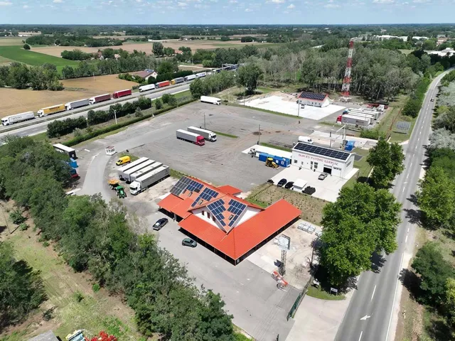 Eladó kereskedelmi és ipari ingatlan Röszke 1509 nm