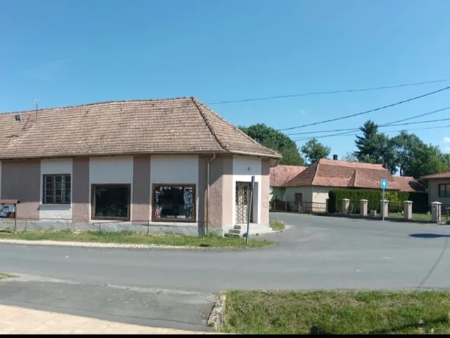 Eladó ház Resznek 207 nm