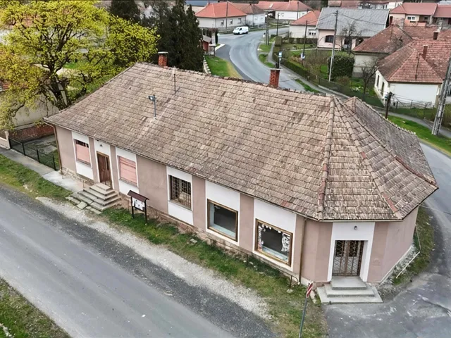Eladó ház Resznek 207 nm
