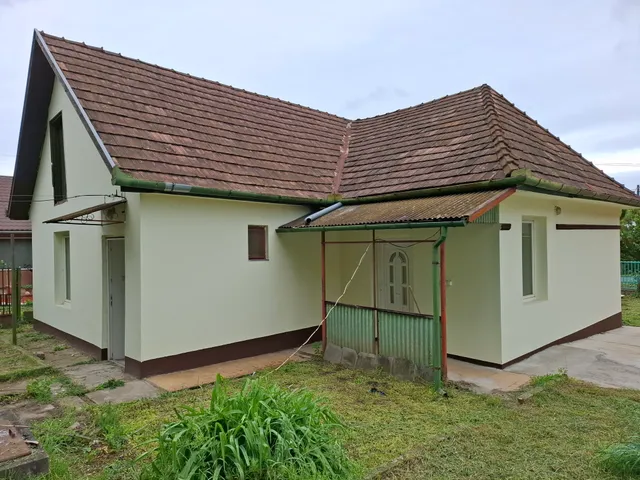 Eladó ház Mende, Dózsa György utca 3. 73 nm