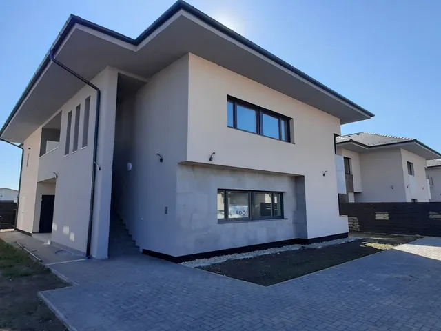 Eladó lakás Mende 78 nm