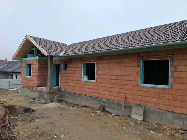 Eladó lakás Mende, Rét utca 93 nm