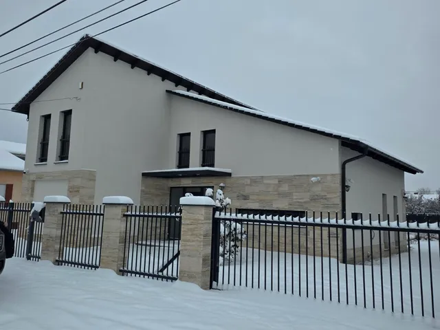 Eladó ház Vecsés, Krakkó 234 nm