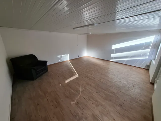 Eladó kereskedelmi és ipari ingatlan Monor, Ceglédi út 50 386 nm