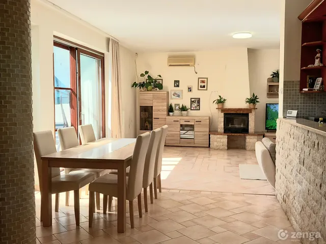 Eladó ház Szeged, Újszeged 240 nm