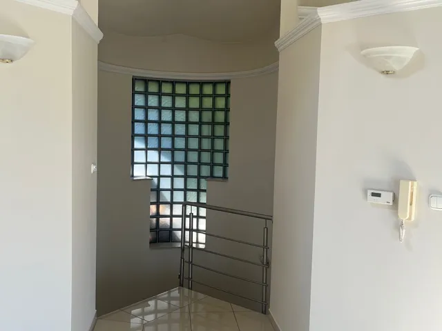 Kiadó ház Budapest II. kerület, Máriaremete 265 nm