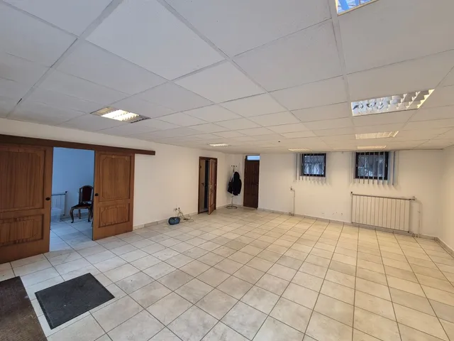 Eladó kereskedelmi és ipari ingatlan Budapest VIII. kerület, Orczynegyed 72 nm