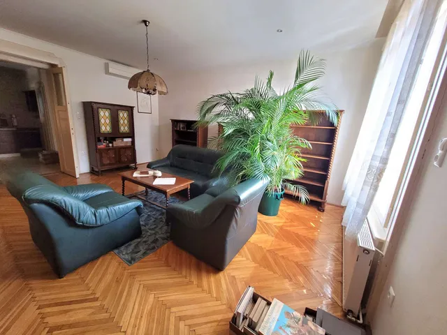 Eladó lakás Budapest VIII. kerület, Csarnoknegyed 164 nm