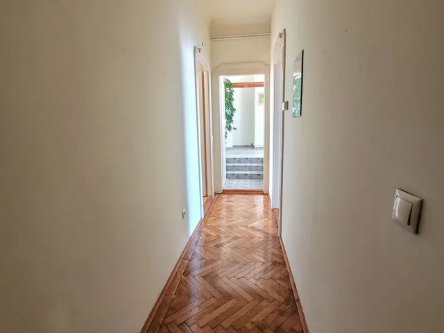 Eladó lakás Budapest VIII. kerület, Csarnoknegyed 164 nm