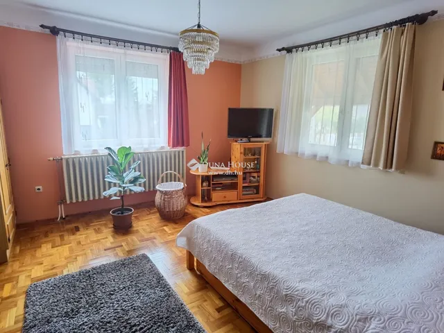 Eladó ház Nyíregyháza, Nyírszőlős 182 nm