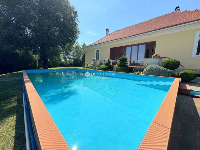 Eladó ház Nagyhalász 130 nm