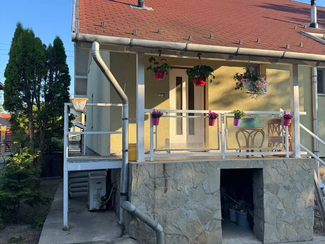 Eladó ház Százhalombatta 176 nm