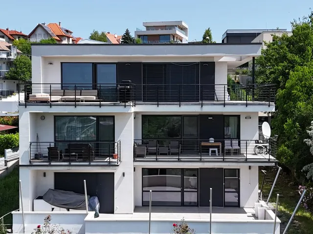 Eladó lakás Budapest XI. kerület, Hosszúrét 229 nm
