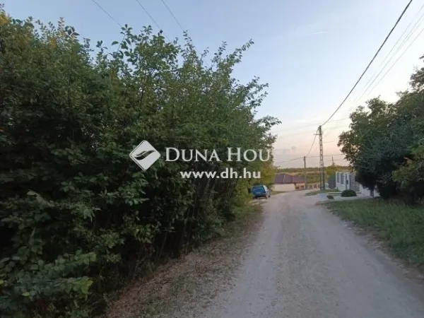 Eladó telek Érd 1323 nm