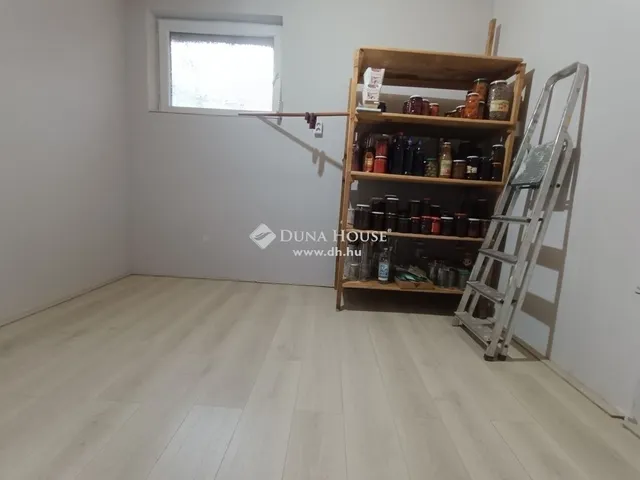 Eladó ház Százhalombatta 140 nm