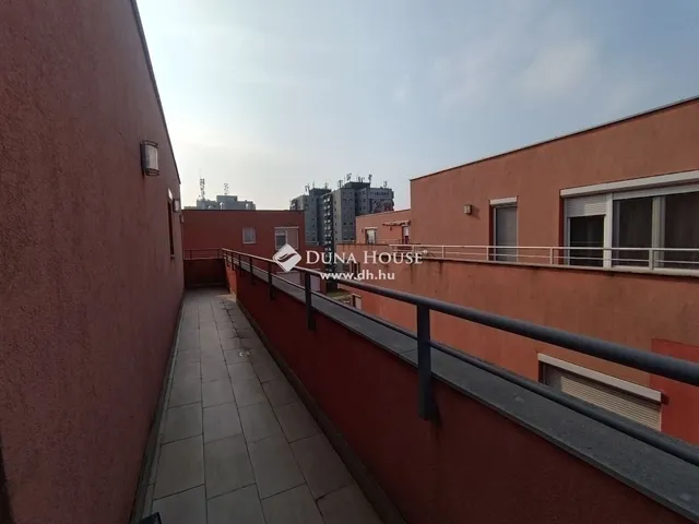 Eladó lakás Érd 72 nm