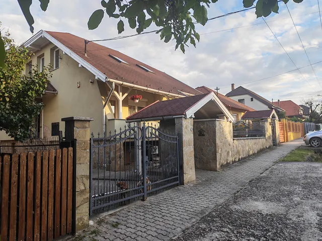 Eladó ház Százhalombatta 176 nm