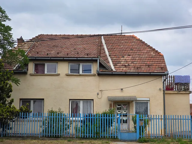 Eladó ház Érd 224 nm