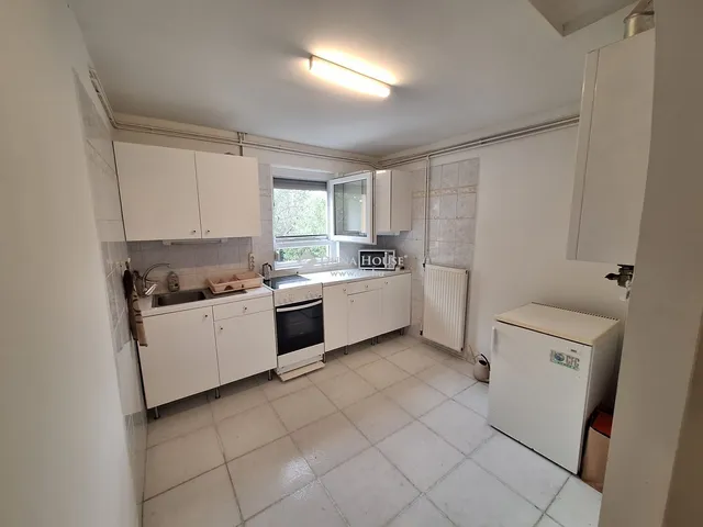 Eladó ház Budapest XI. kerület, Fény 120 nm