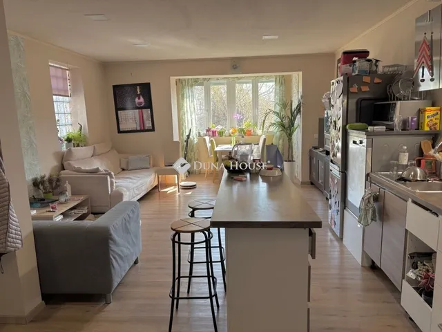 Eladó ház Budaörs 180 nm