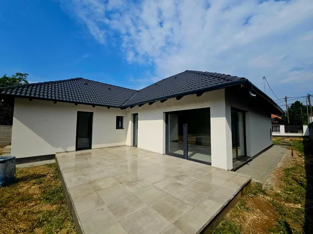 Eladó ház Érd, Fenyves-Parkváros 163 nm