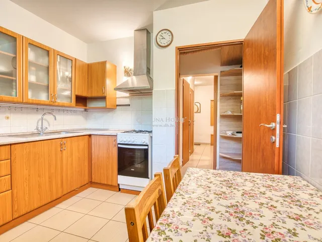 Eladó lakás Budapest XI. kerület 77 nm