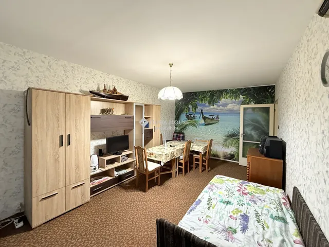 Eladó lakás Százhalombatta 63 nm