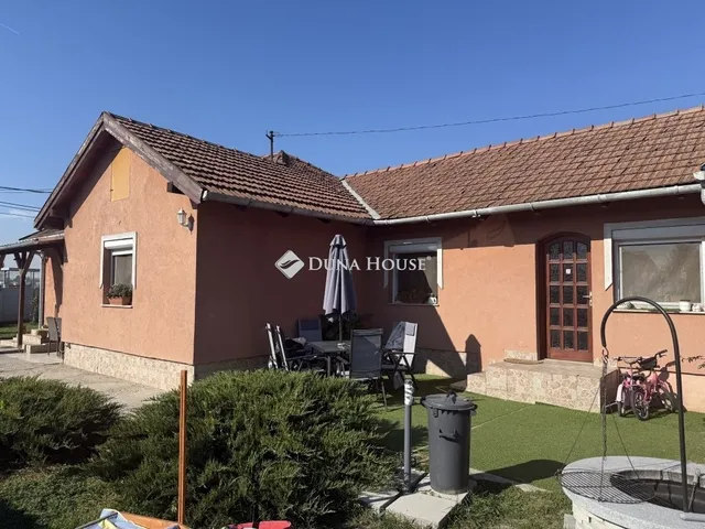 Eladó ház Érd 108 nm